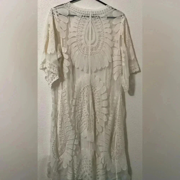 Rebellion Ivory Floral Lace Long Cardigan Kimono - Picture 3 of 5